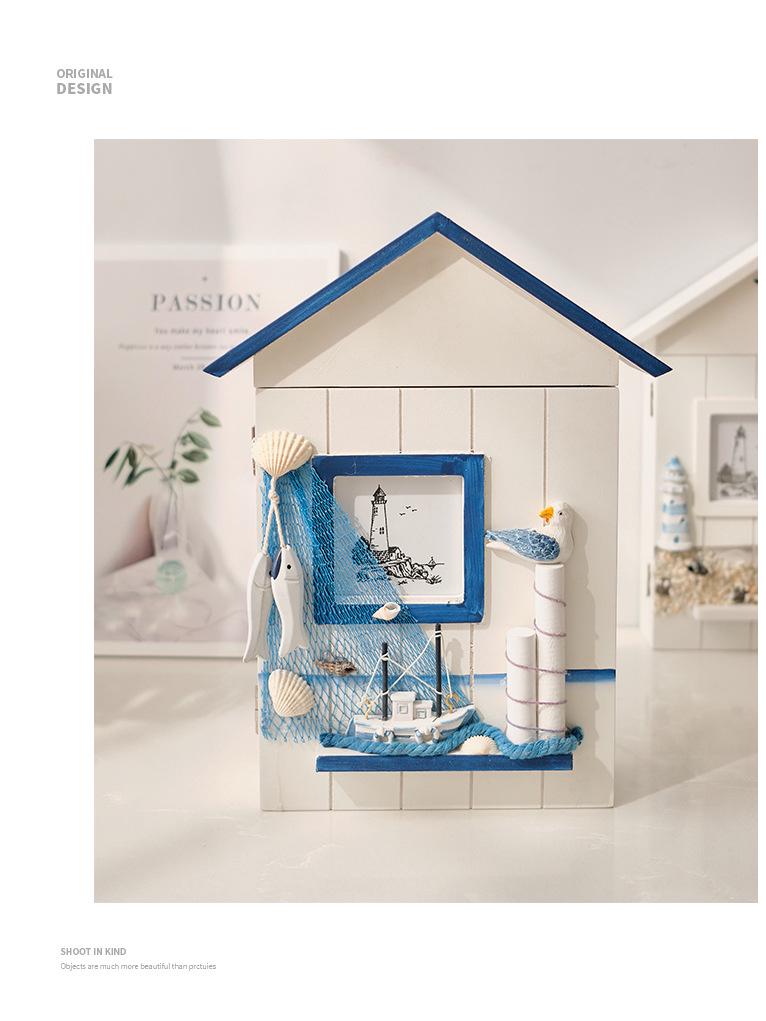 Coastal Seabird Lighthouse Wall-Mounted Key Cabinet