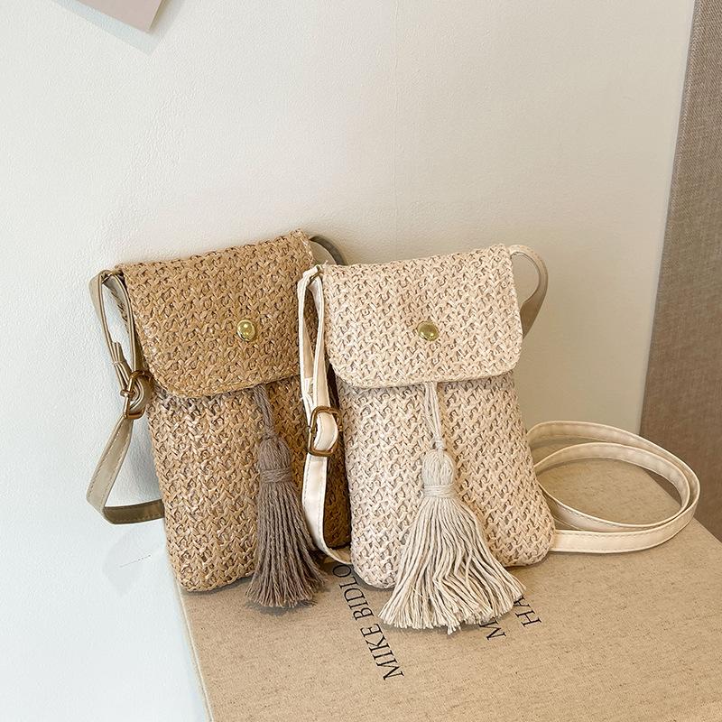 Artistic Pastoral Style Retro Straw Crossbody Bag with Key Holder and Phone Pocket - 2025 Trendy Casual Woven Design