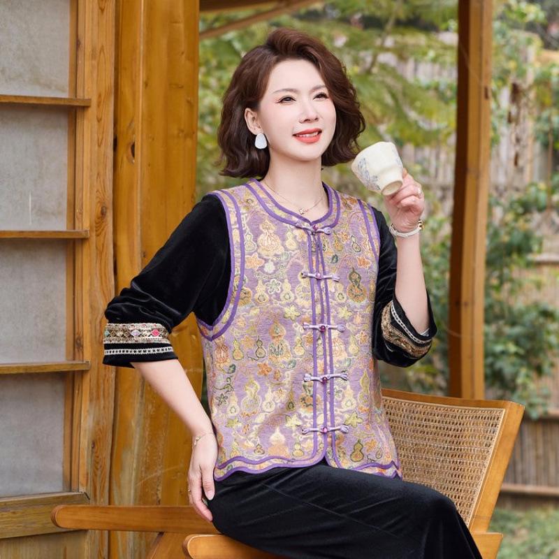 

2026 Spring & Autumn Wide-Leg Pants Set for Middle-Aged Women: New Chinese National Style Jacket & Top 5XL (150-165 jin)