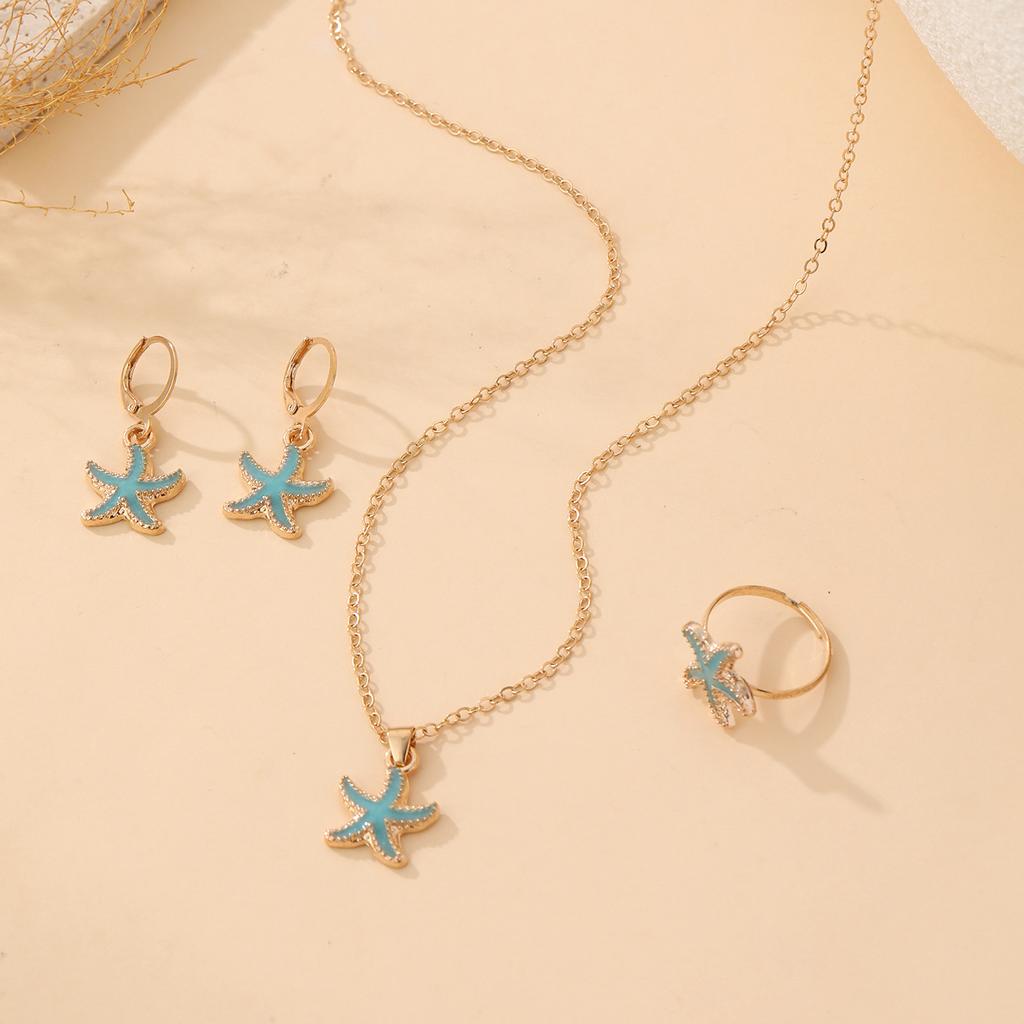 Set di Gioielli Minimalista Stella Marina Collana Orecchini Anello 3 Pezzi Elegante Ciondolo Choker Orecchini a Bottone Fascia Regalo Versatile per Donne