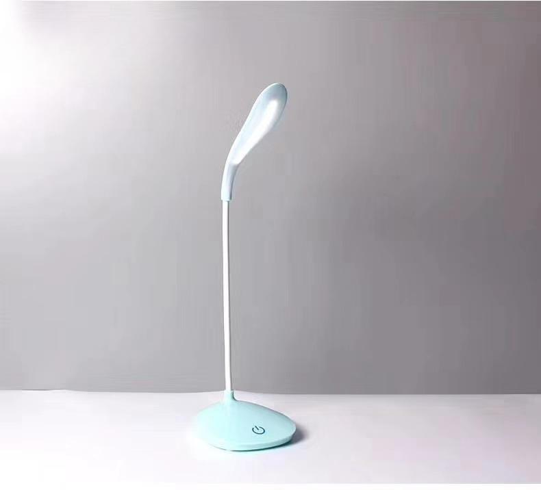 LED Small Desk Lamp Student Dormitory Study Eye Protection Desk Lamp USB Charging Desk Reading Lamp Bedroom Bedside Lamp