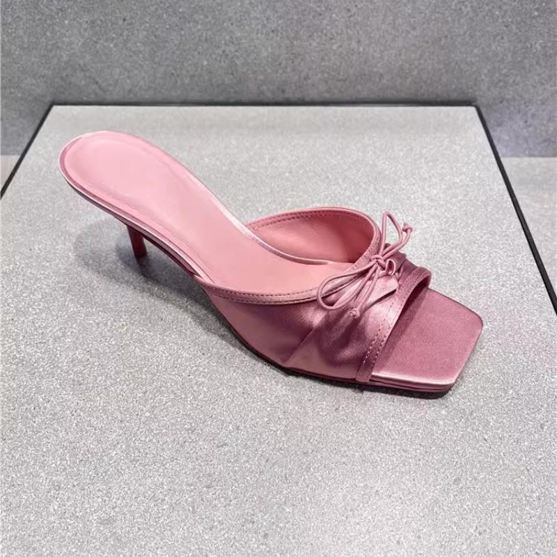 Fashion Summer 2025 New Comfortable Low Heel Square Head Sandals Sweet Bow Silk Thick Heel Slippers for Ladies Outwear Blue Slides