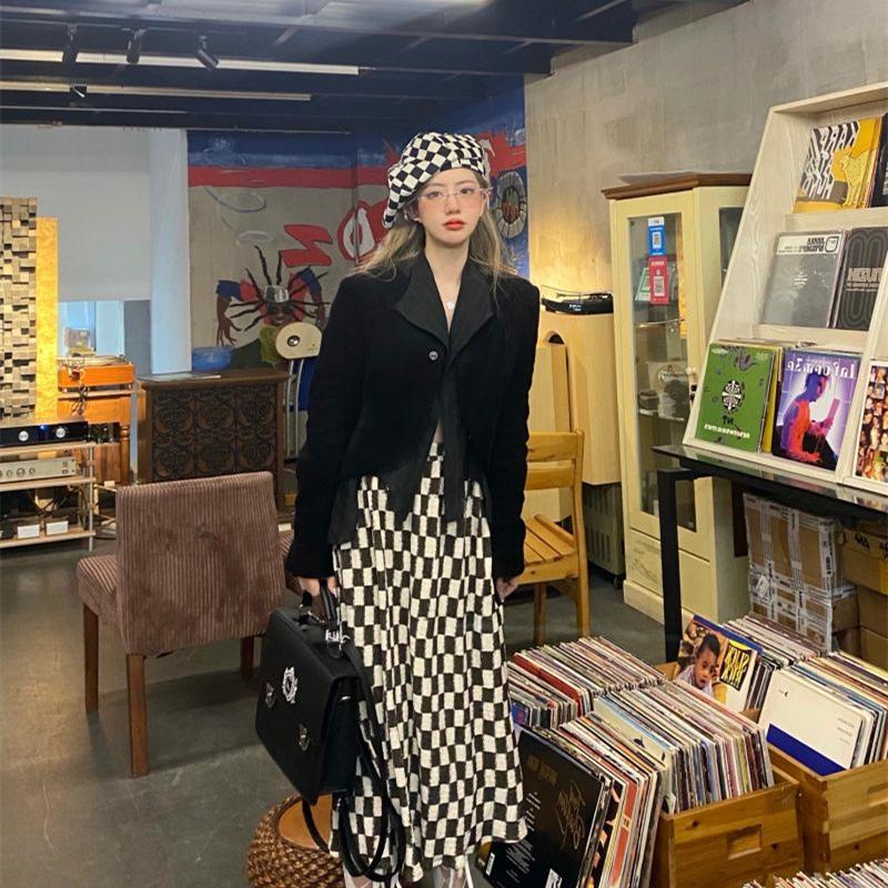 Y2k Blouse Women Vintage Black Shirt Gothic Harjauku Pleated Button Up Korean Dark Tight Long Sleeve Aesthetic Female