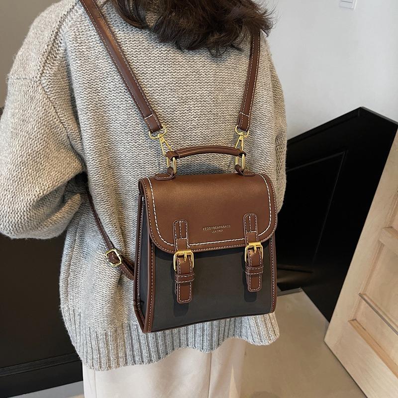 Backpack Women's Fashion New Niche Design Casual Connector Trend Student Bag Travel Small Backpack