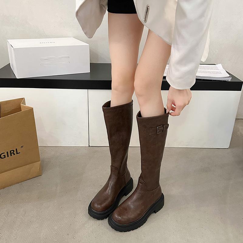 

Но женские ботфорты 2025 весна и осень новые коричневые с круглым носком на толстом каблуке сапоги в стиле ретро на платформе высокие сапоги-рыцари 42 коричневый