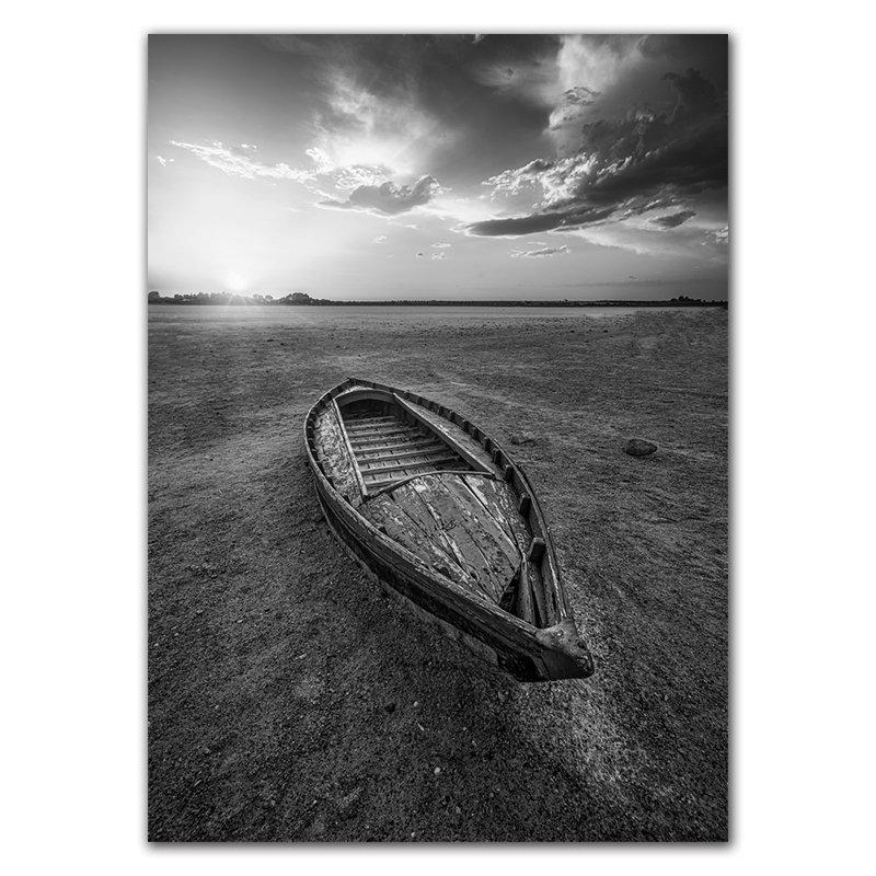 Träbro Landskap Flicka Fåglar Svart Vit Konstaffisch Träd Skog Surf Natur Bildtryck Skandinavisk väggdekor HD0134