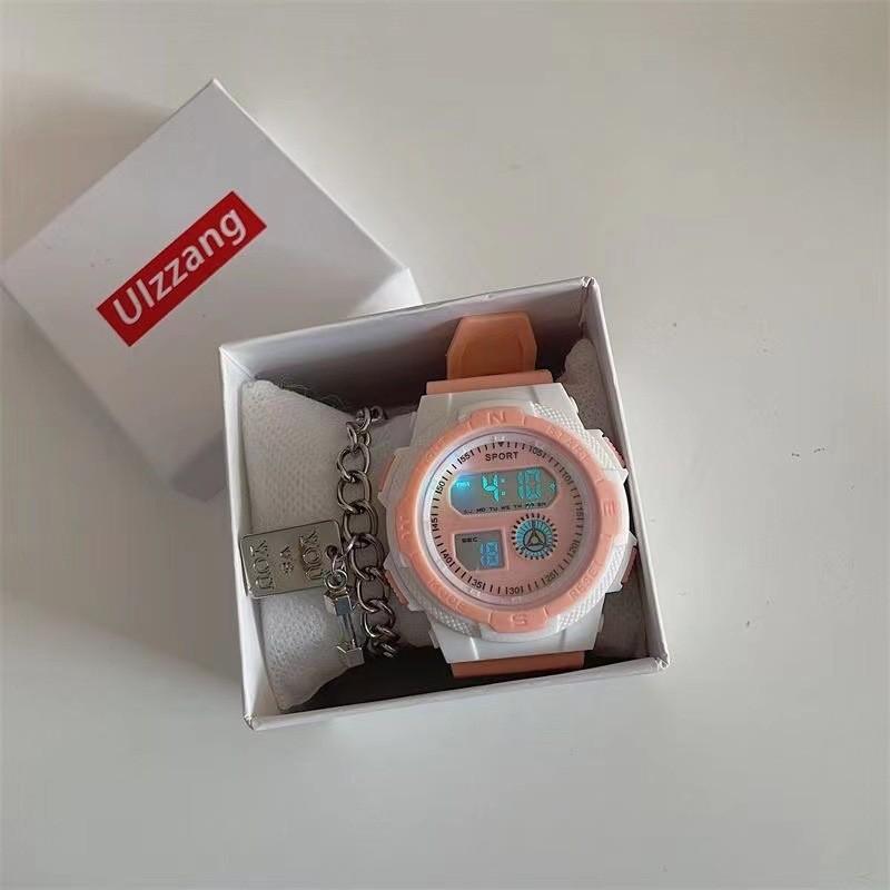 Student Fashion Sports Watch With Digital Display And Waterproof For Casual Wear