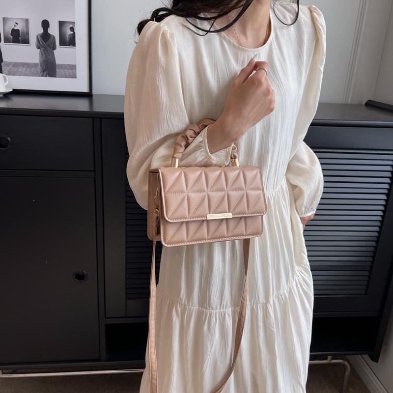 Fashionable Pu Leather Small Crossbody Bag Trendy Street Style Handbag For Women 2023