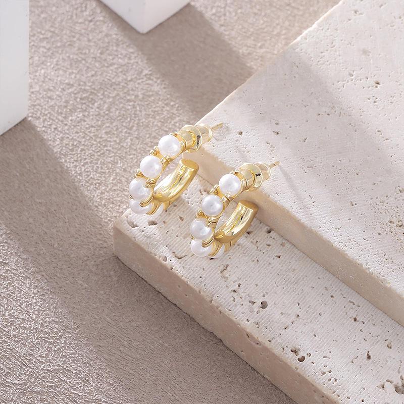 Elegant Gold C-Shaped Pearl Stud Earrings - Non-fading Fashion Jewelry