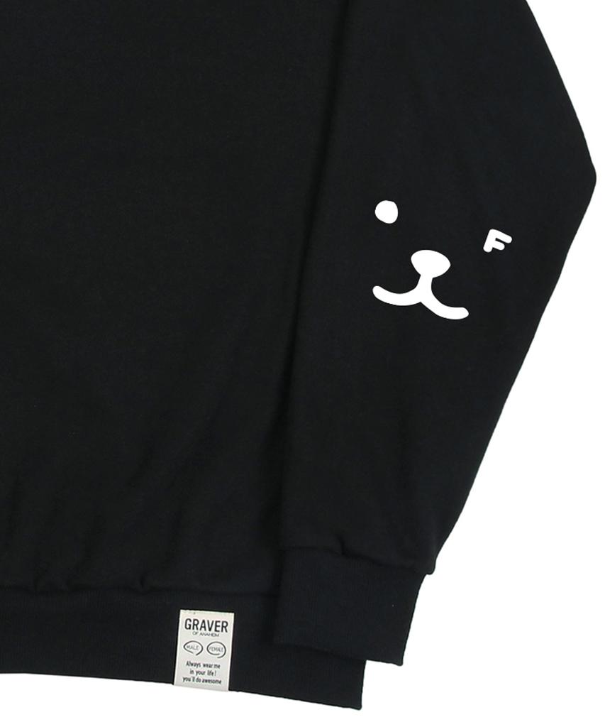 GRAVER [Unisex] Elbow Puppy Face Smile Sweatshirt_Black/White Logo