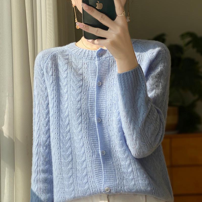 

Женский универсальный кардиган из шерсти крупной вязки - Осень/Зима 2024 Extra Large