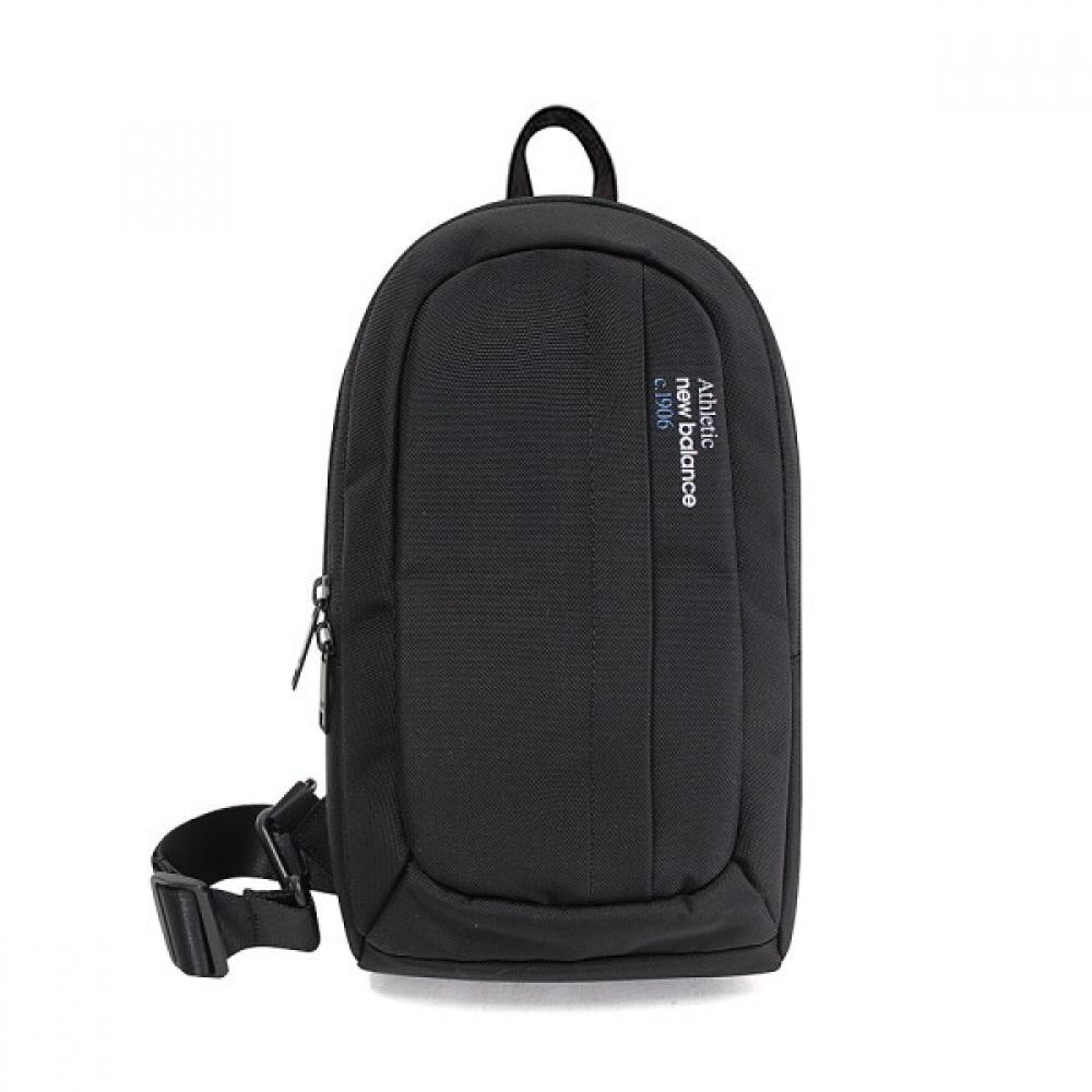 

New Balance Nb Slingback Cross Travel Mountaineering Bag Black Nbgcdae104 19 NBGCDAE10419/MISC