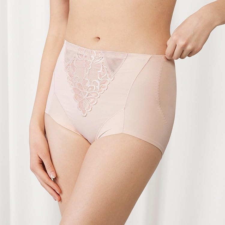 Triumph Story 607 Short Girdle M001 Size 76 (Beige)