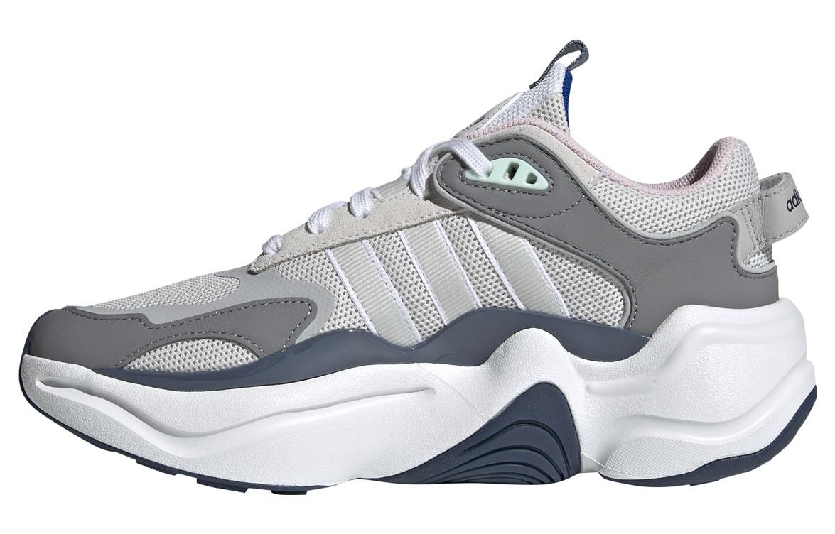 Adidas Wmns Tephra Runner  Raw Steel  Women s EE5045 40