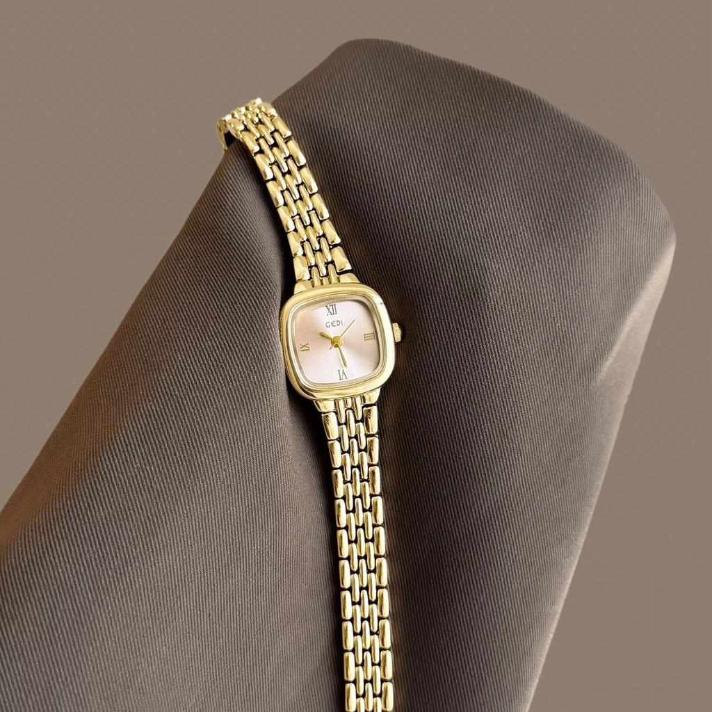 Elegant Roman Numeral Women Watch Square Quartz Stainless Steel Bracelet Wristwatch Small Dial Minimalist Ladies Dress Watches