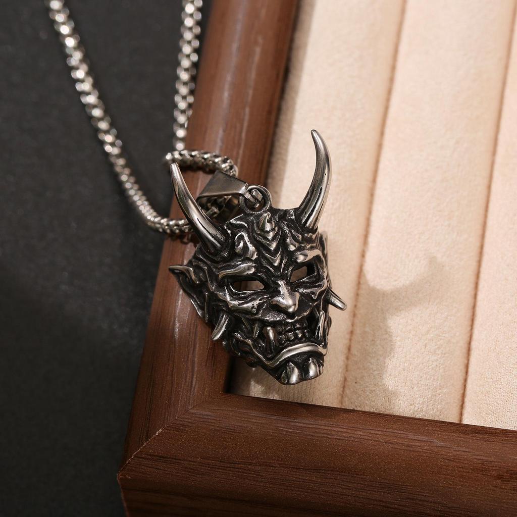 3D Sharp-Corner Oni Mask Pendant On Long Dark Subculture Versatile Bead Necklace