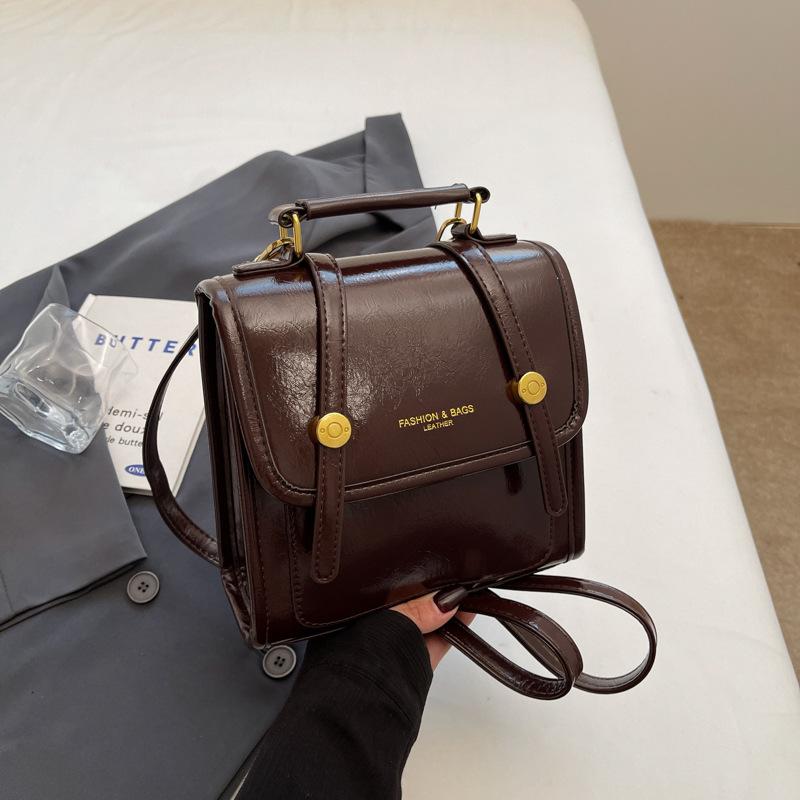 Retro backpack bag women's new casual versatile high-end commuter travel small backpack