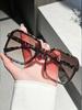 1Pc Hot-Selling Leopard Print Large-Frame Women's Sunglasses, Uv Protection, No Pressure on the Nose, Vacation Fashion