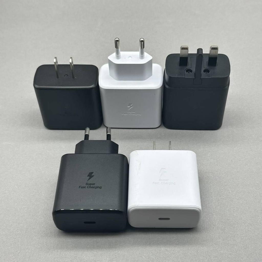 Compatible with Samsung S22/S21/Note10, PD45W Ultra-Fast Dual Type-C Charger, EU & US Standard