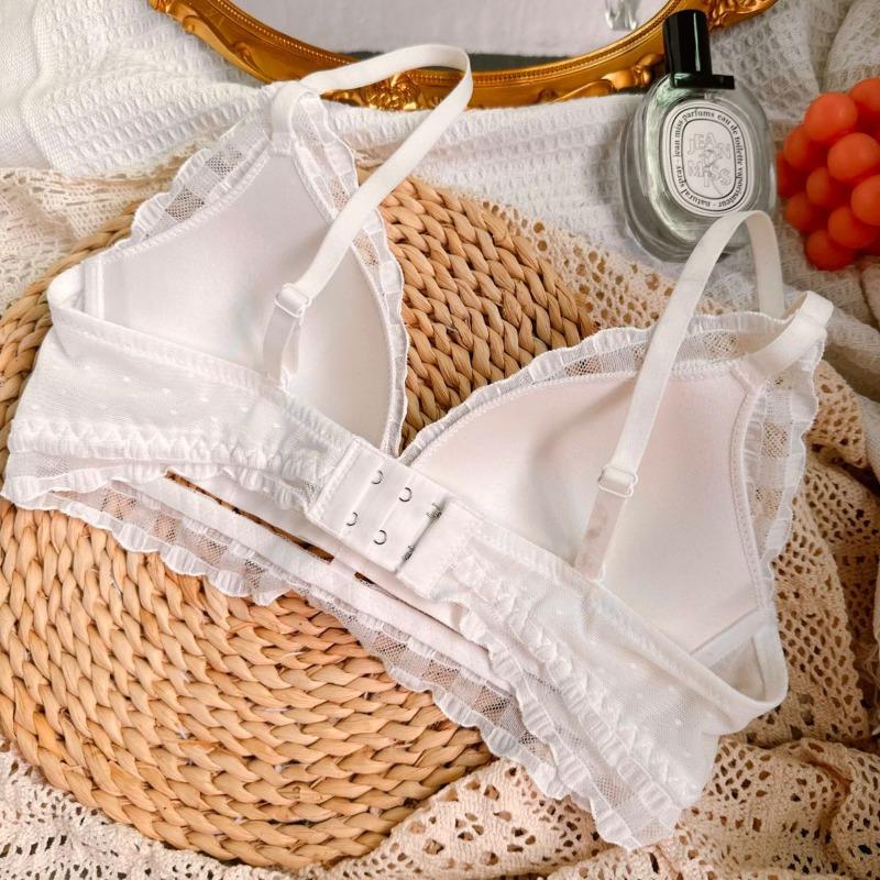 One-piece underwear triangle cup sexy gathering lace bra bra beautiful back chest pad