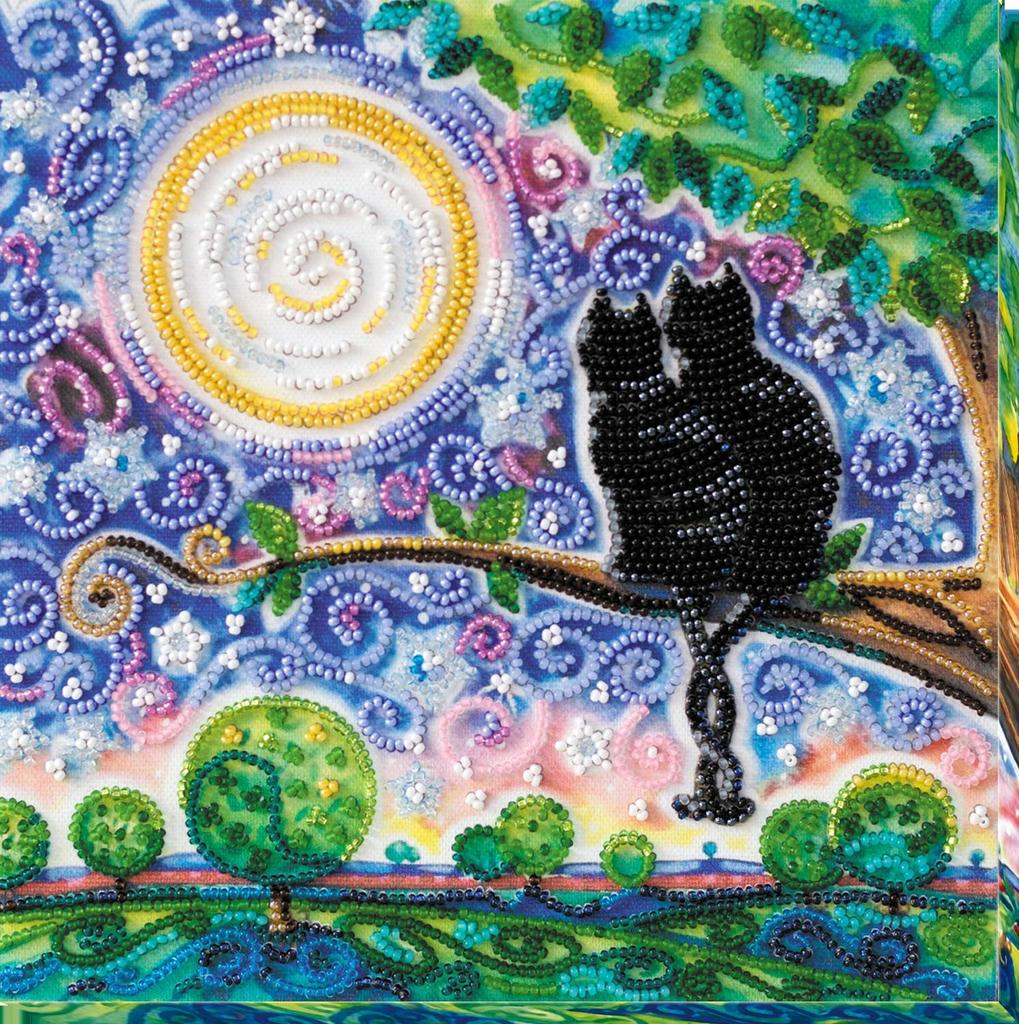 Midi Set for Embroidery with Beads On Natural Artistic Canvas Abris Art Cat Family