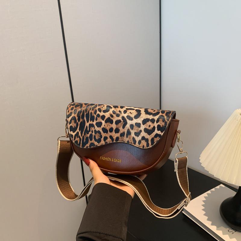 Chic Retro Handbag, Ladies Fashiable Messenger Bag, Stylish Shoulder Bag, Faux Leather Saddle Bag for Women Daily Work, Party