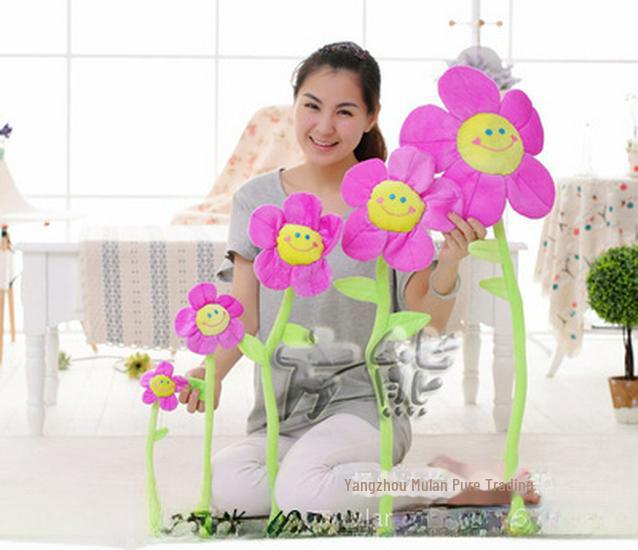 Plush Sunflower Cartoon Curtain Tieback Clip