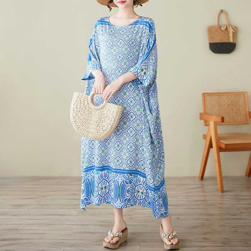 Summer Dress with Round Neck and Loose Shoulder Sleeves