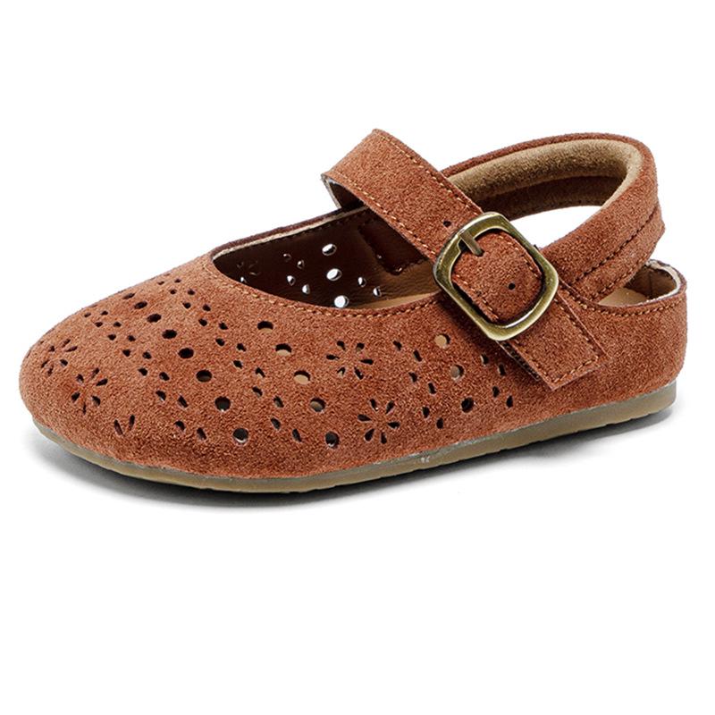 Girls' Breathable Princess Shoes - Soft-Soled, Closed-Toe, Hollow Design, Spring 2026 Edition.