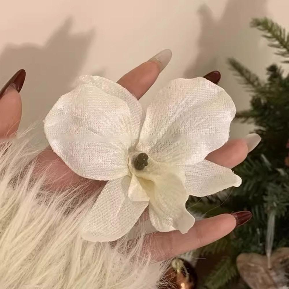 Realistic Orchid Flower Hair Clip Elegant Vacation Photoshoots Props Loose Hair Hairpin Side Clip for Bangs for Women Girls