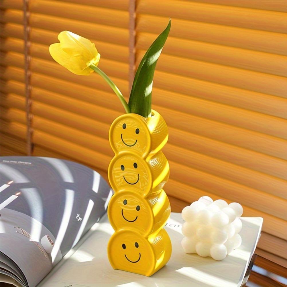 Cartoon Smiling Face Vase Bohemian Style Ceramic Flower Vase Wedding Table Living Room Office Bedroom Decoration Home Decor Item