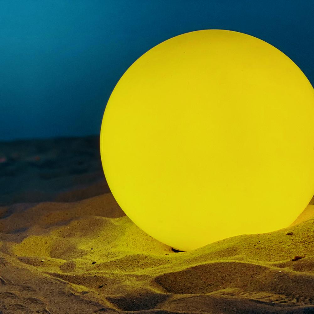 2/4/6PCS Beach Swimming Pool Luminous Ball Pool Underwater Glowing Balls With 16 Colors LED Light For Swimming Pool Accessories