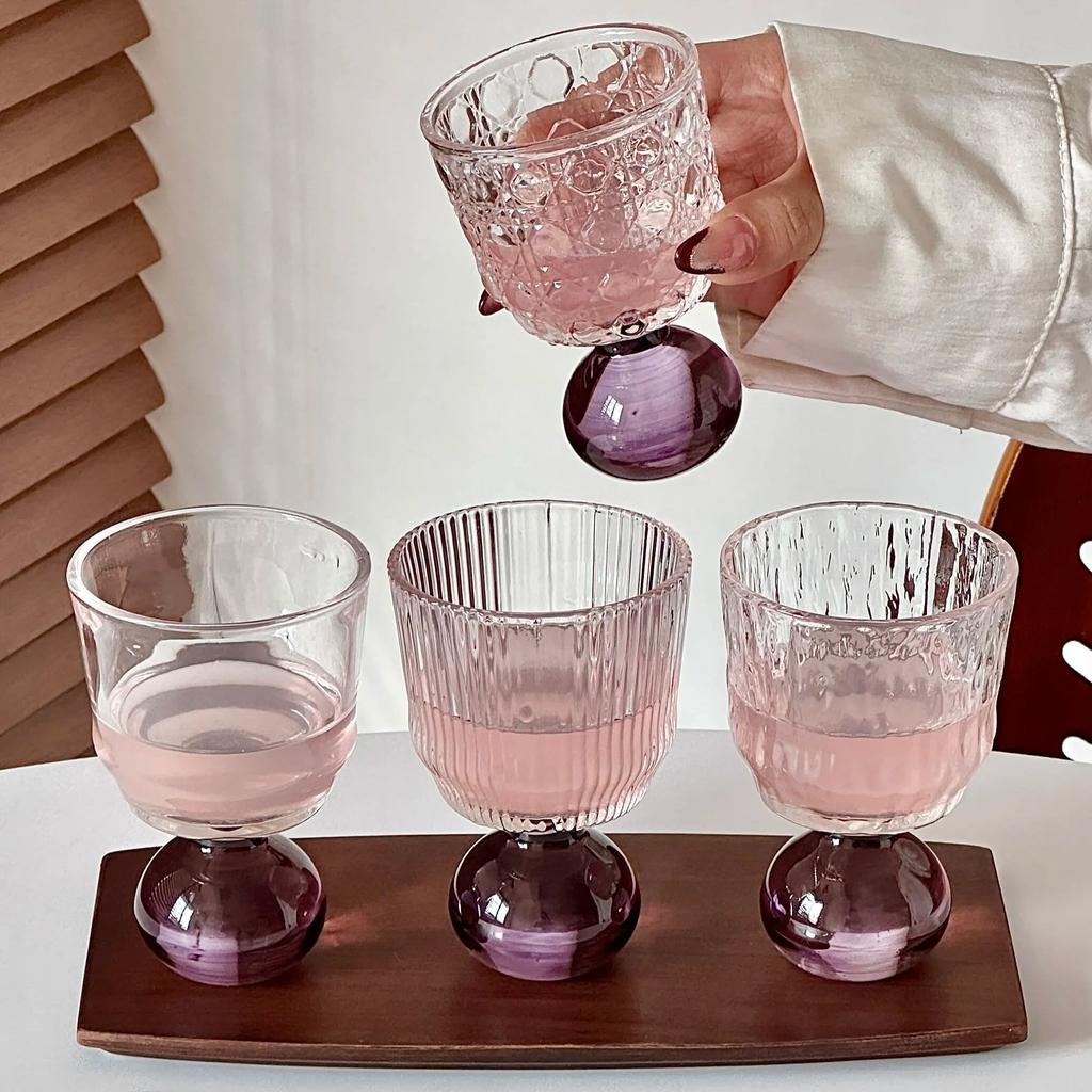 Sevimli Küre Tabanlı Cam Yaratıcı Orta Yüzyıl Viski Bardağı Baijiu Bardağı Çay İçme Bardağı Meyve Suyu Bardağı