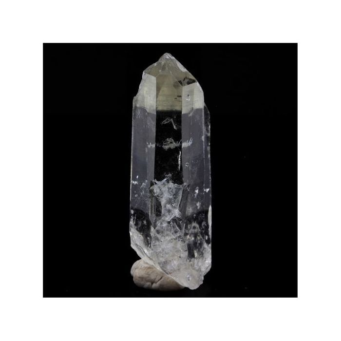 Pierres et Minéraux. Quartz. 86.07 ct. La Gardette Mine, Bourg d'Oisans, Isère, France.