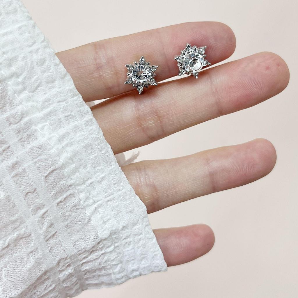 Kamelie Mückenspirale Halter Perlenblume Retro Ohrclips Ohrringe - Kein Piercing erforderlich