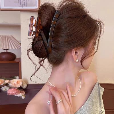 Eleganter Z-Form Haarspangenclip Neu Kunststoff Acryl Haarkrabbe Haarnadel Baden Make-up Gesichtswäsche Hai-Clip Damen Haaraccessoires
