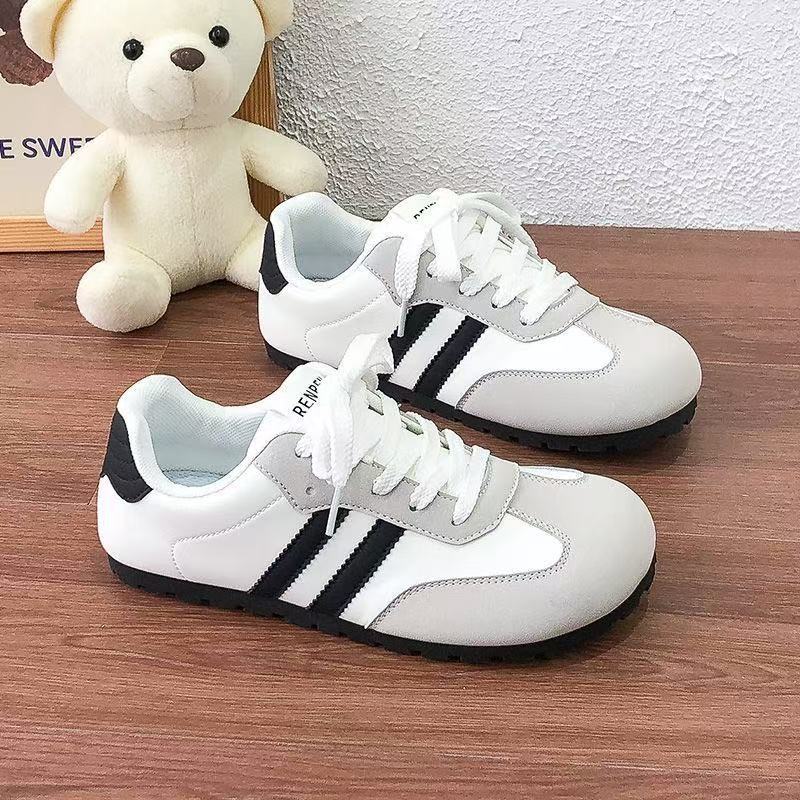 Clear sky blue German training shoes women's 2025 new women's shoes versatile student board shoes casual sports white shoes retro