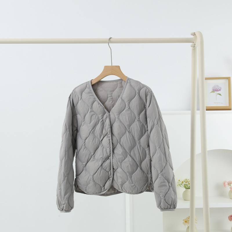 Autumn and winter new simple V-neck casual light and thin short down jacket women's jacket versatile collarless light and thin liner