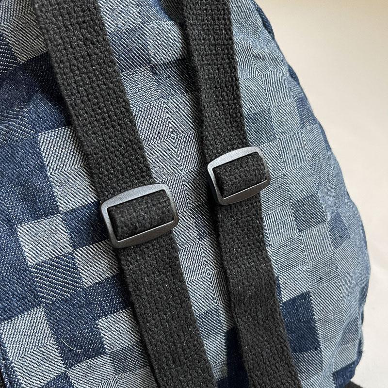 Рюкзак в клетку с клетчатым принтом — фото 13