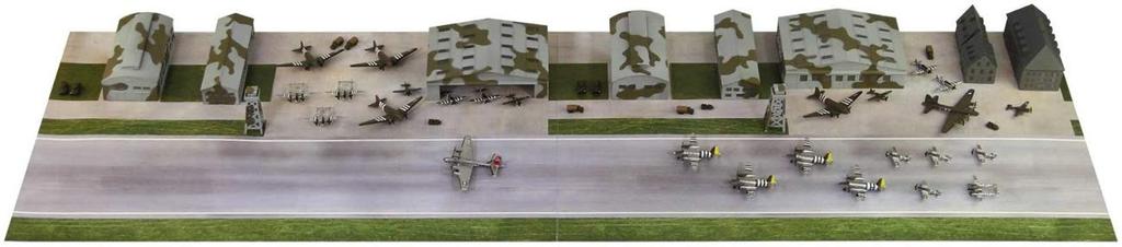 Pit Road SPS Series World War II US Army Air Corps Base Airfield Scene Paper Base x 280mm 2 Plastic Model SPS01 1/700 (180mm pieces)