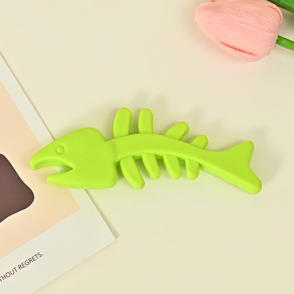 TPR Fish Bone Dog Toy: Boredom-Relief, Bite-Resistant, Molar Cleaning Pet Toy.