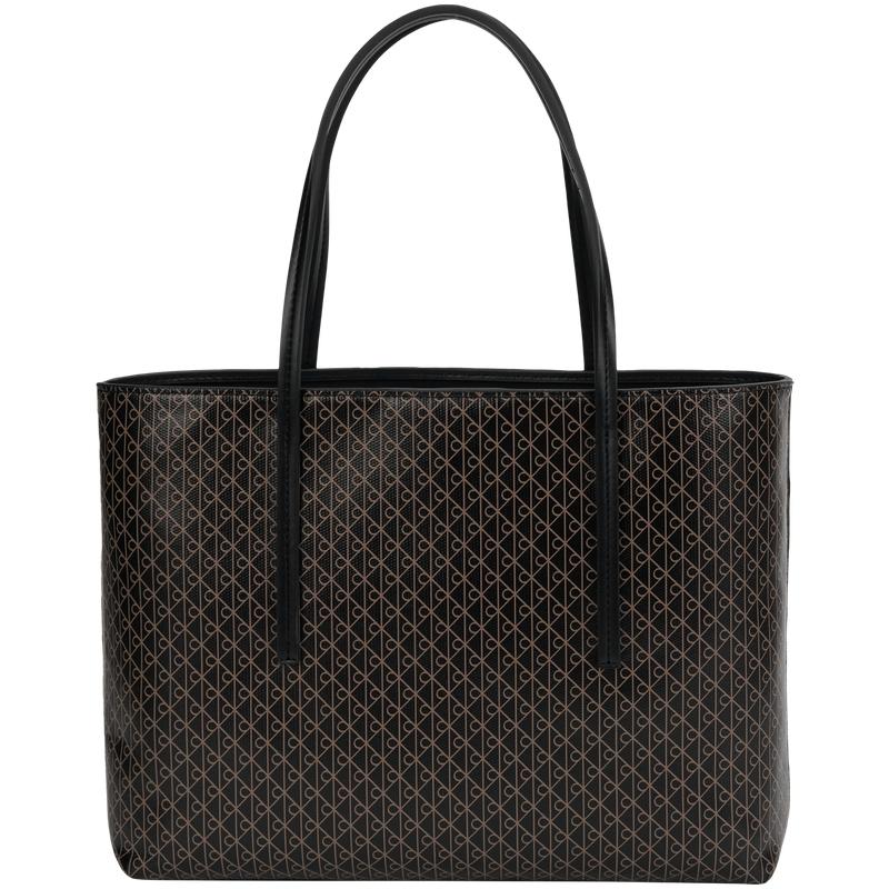 

Calvin Klein Casual Monogram Print Large Capacity Coated Fabric Shoulder Bag Women bags Space-Black 4F3267G-2XA Basic Set (Bag)