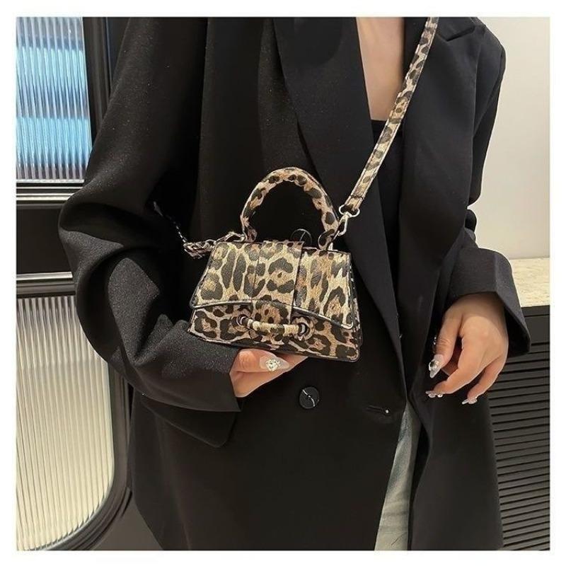 Mini Leopard Print New European and American Retro Fashion Casual Portable Shoulder Small Square Bag Personalized Foreign Style Female A
