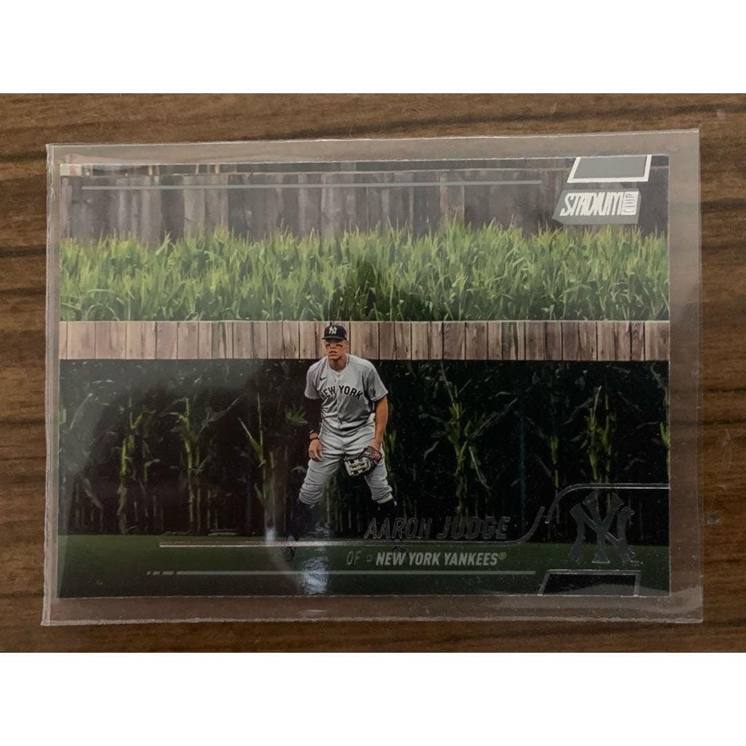 Used 2022 topps stadium club aaron judge