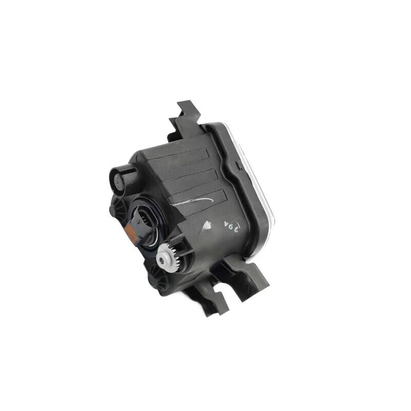 BAIC CTL151/CTL163 Right Front Fog Light Assembly 1