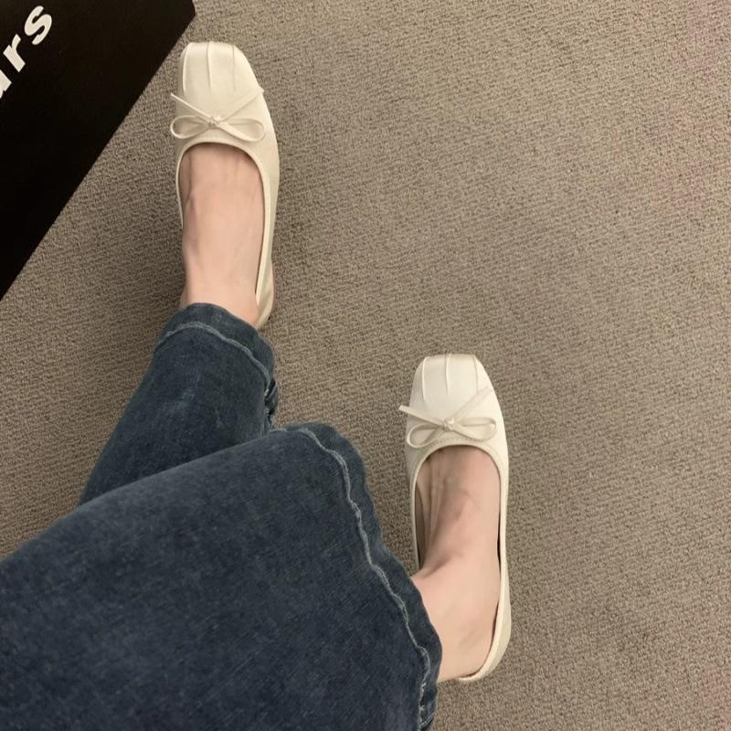 Bow square head shallow mouth flat-soled single shoes women's 2025 spring and autumn new gentle satin surface versatile casual single shoes