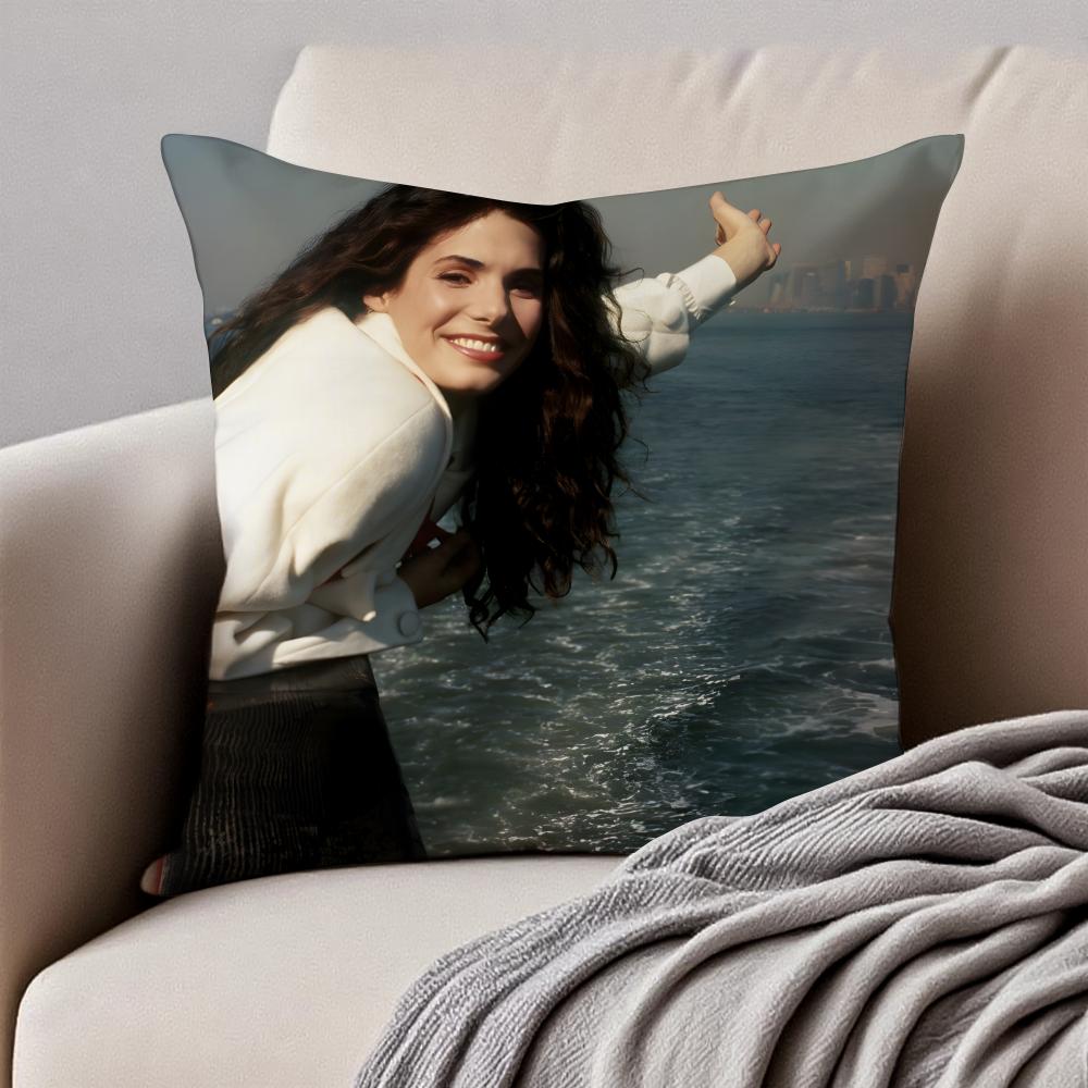 SSandra Bullock Cushion Cover Pillowcase Antidustmite Invisible Zipper Short Plush Sofa Cushion