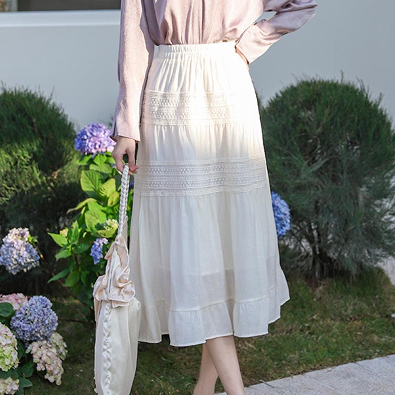 Feiyuan Damen Frühling Weißes Spitzen-Patchwork Midi-Rock in Pfirsichfarbenem Krepp-Tencel