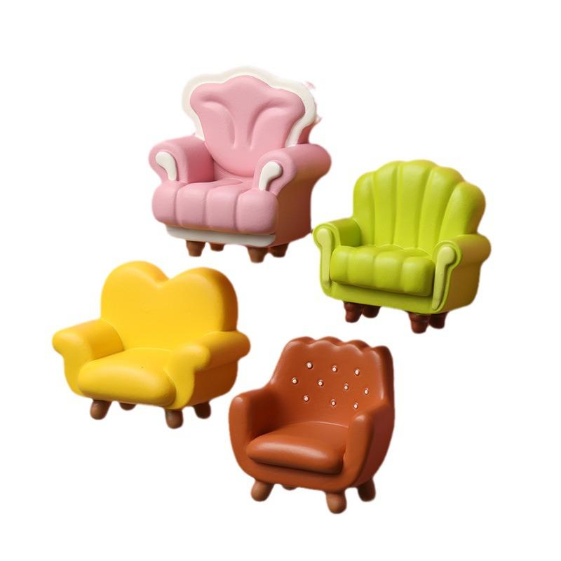 2024 3D Cartoon Magnet Sofa Refrigerator Stickers: Cute, Creative Resin Ornaments