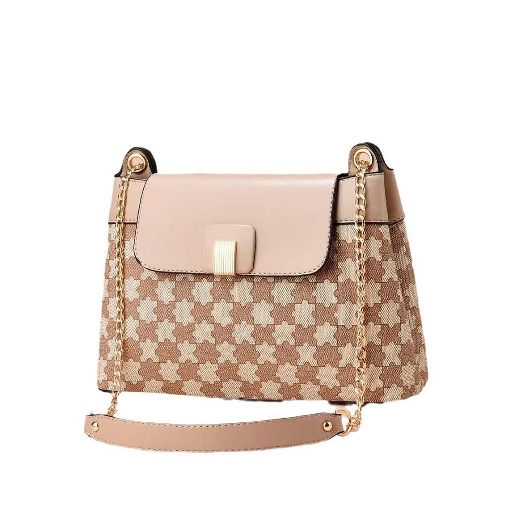 Stylish Fashionable Printed Small Square Bag For Women With High Capacity Design